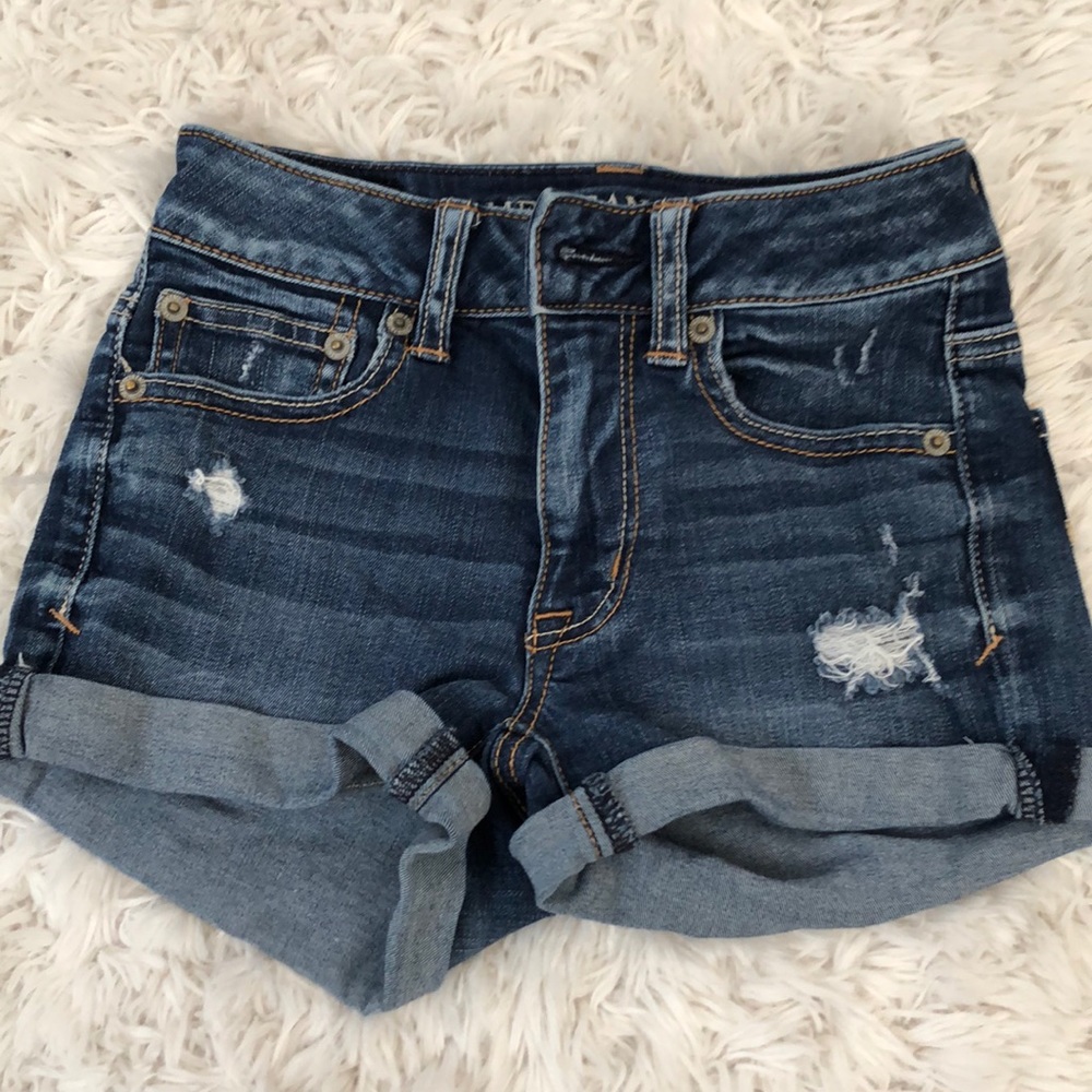 american eagle jean shorts!!